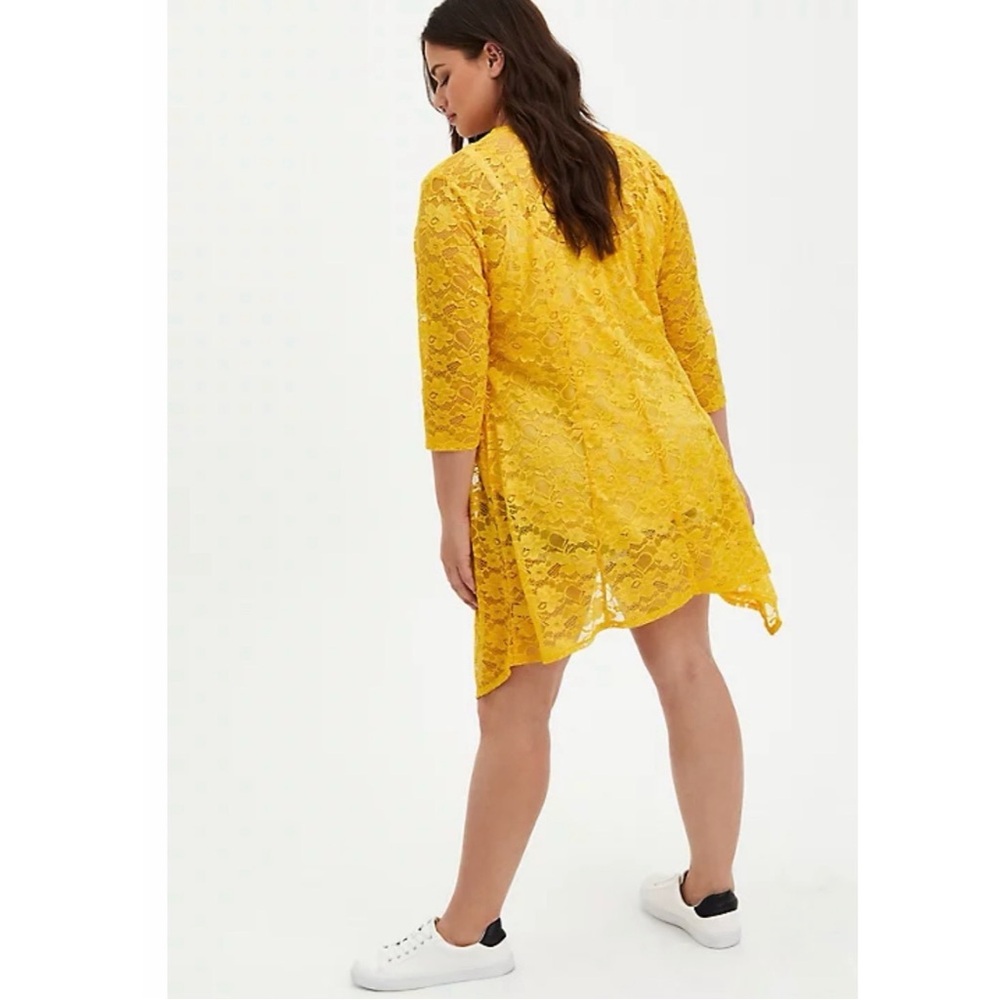 Torrid Yellow Lace Front Kimono Cardigan NWT SZ 1 (14/16) - Picture 3 of 12
